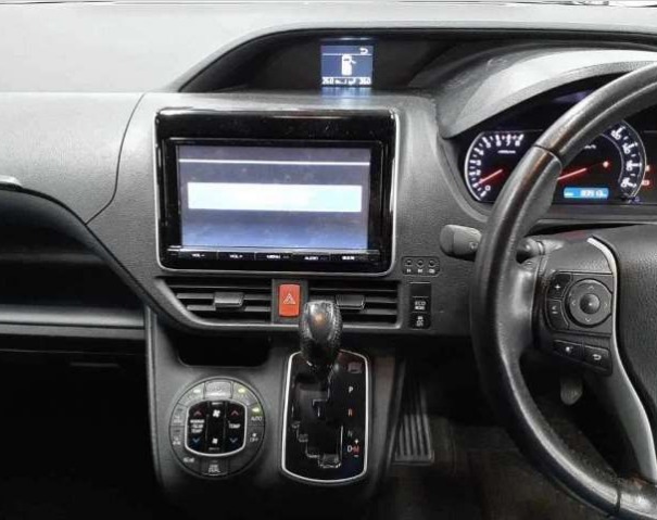 2014 Toyota Voxy
